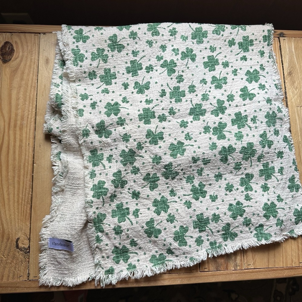 Storehouse St Patrick's Shamrock Table Runner Very Large 17 X 90 Made In India